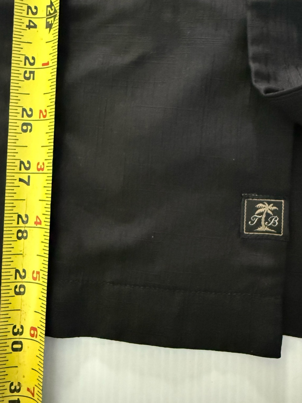 TOMMY BAHAMA Embroidered 100% Silk Black Button-Up Shirt ‘Let it Breathe’ Size M - Picture 8 of 8